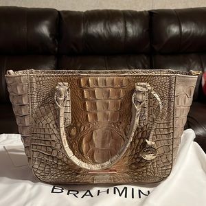 Brahmin Small Ashlee- Scallop Ombré Melbourne